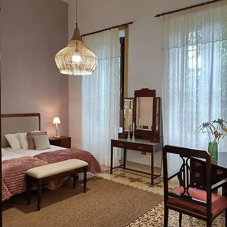 Casa Emblematica En Entorno De Cuento Villa *