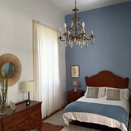 Casa Emblematica En Entorno De Cuento La Caridad