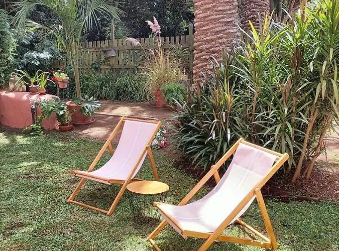 Casa Emblematica En Entorno De Cuento Villa