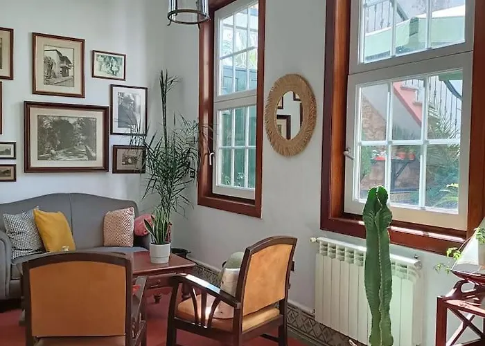 Villa Casa Emblematica En Entorno De Cuento