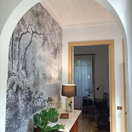 Casa Emblematica En Entorno De Cuento La Caridad